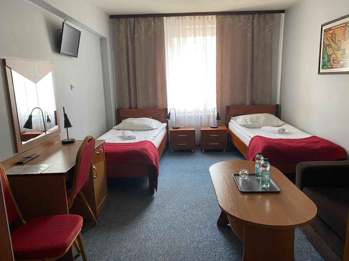 Obiekt "Czarny Rycerz" Aparthotel Jastrzębie Zdrój Eksteriør bilde