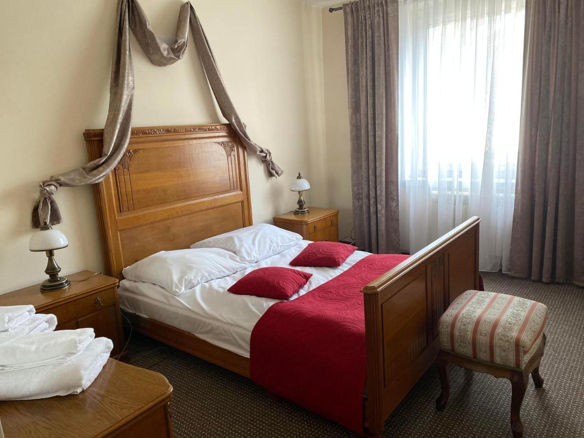 Obiekt "Czarny Rycerz" Aparthotel Jastrzębie Zdrój Eksteriør bilde